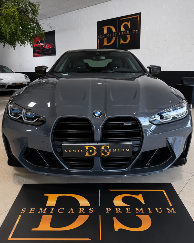 bmw-m4-competition-g82-frontal-showroom-semicars-ds-premium