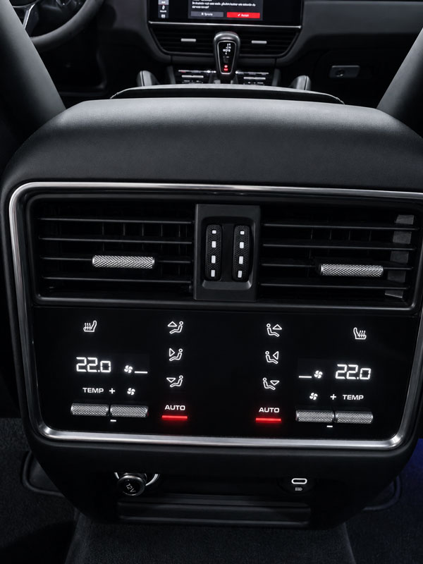 porsche-cayenne-coupe-e-hybrid-gt-package-semicarsdspremium-climatizacion-trasera