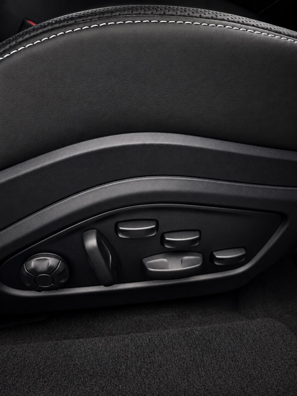 porsche-panamera-sport-turismo-4-e-hybrid-platinum-semicars-ds-premium-ajustes-electricos-asiento