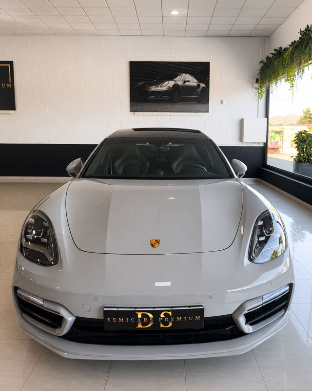 porsche-panamera-sport-turismo-4-e-hybrid-platinum-semicars-ds-premium-vista-frontal