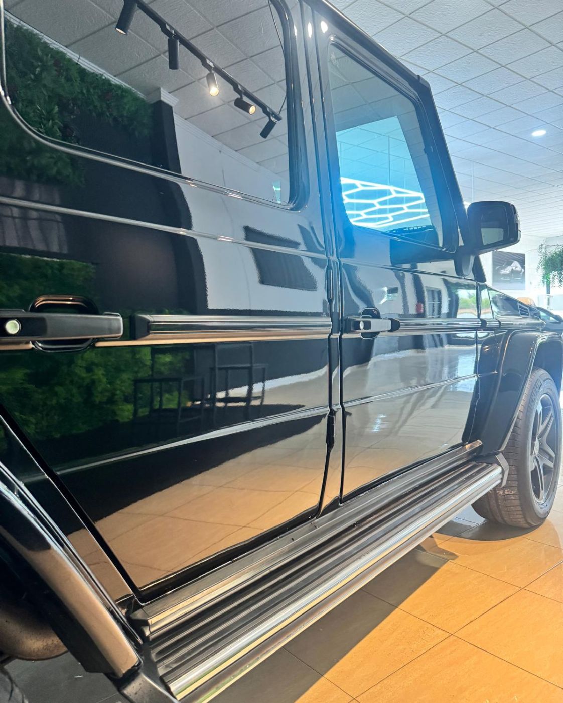 mercedes-benz-clase-g-lateral-trasero-cristales-oscurecidos-semicars-ds-premium
