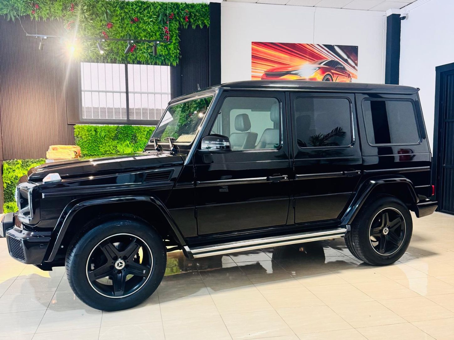 mercedes-benz-clase-g-negro-perfil-lateral-completo-semicars-ds-premium