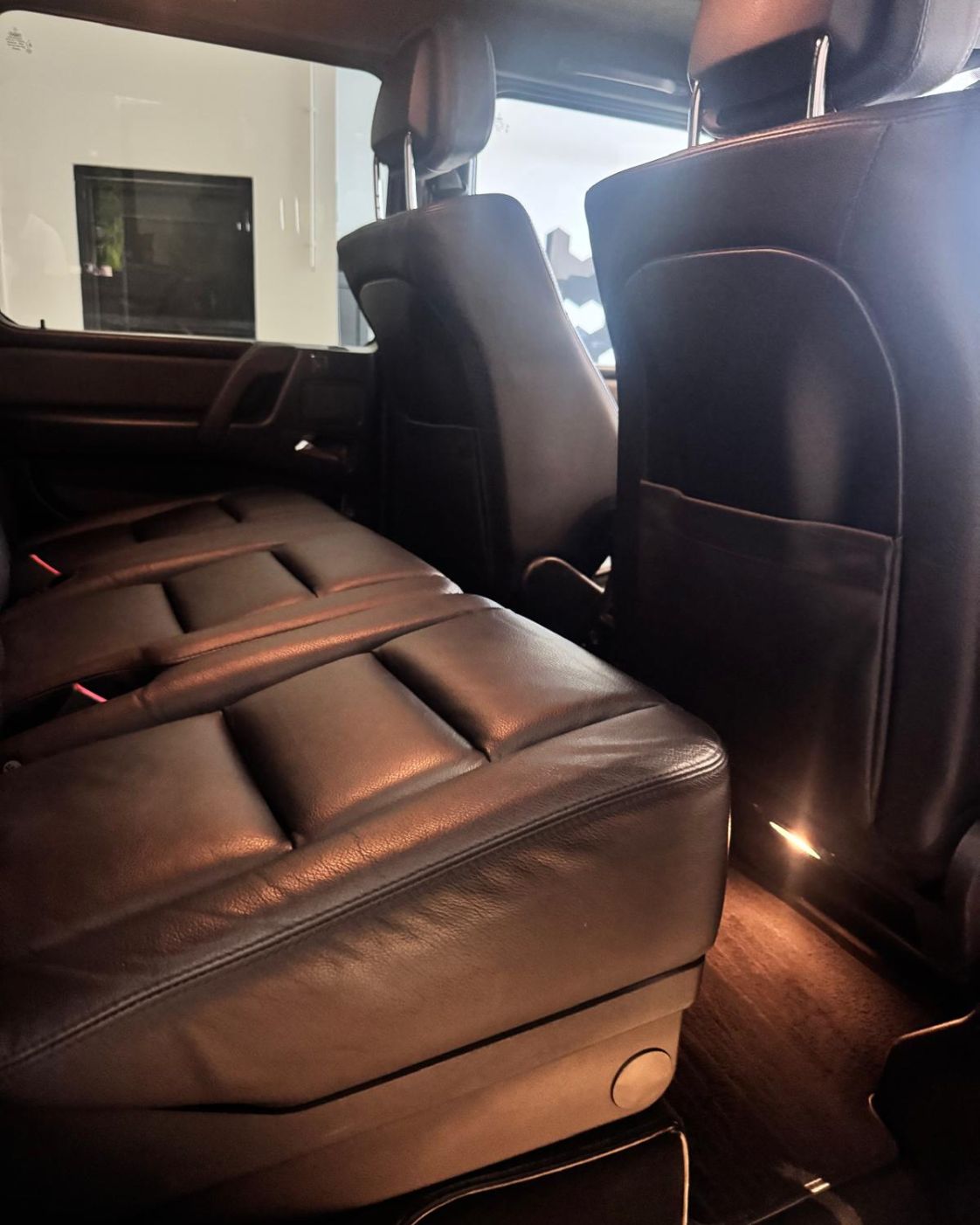 mercedes-benz-clase-g-puerta-interior-asa-sujecion-semicars-ds-premium
