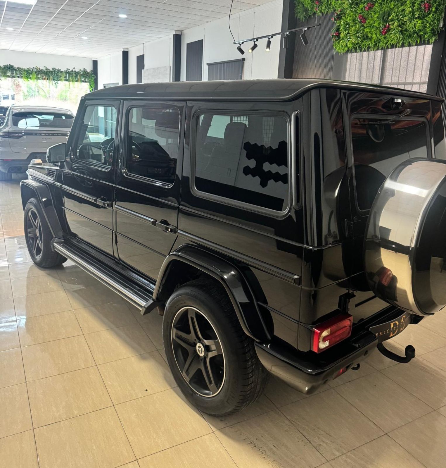 mercedes-benz-clase-g-trasera-lateral-elevada-semicars-ds-premium