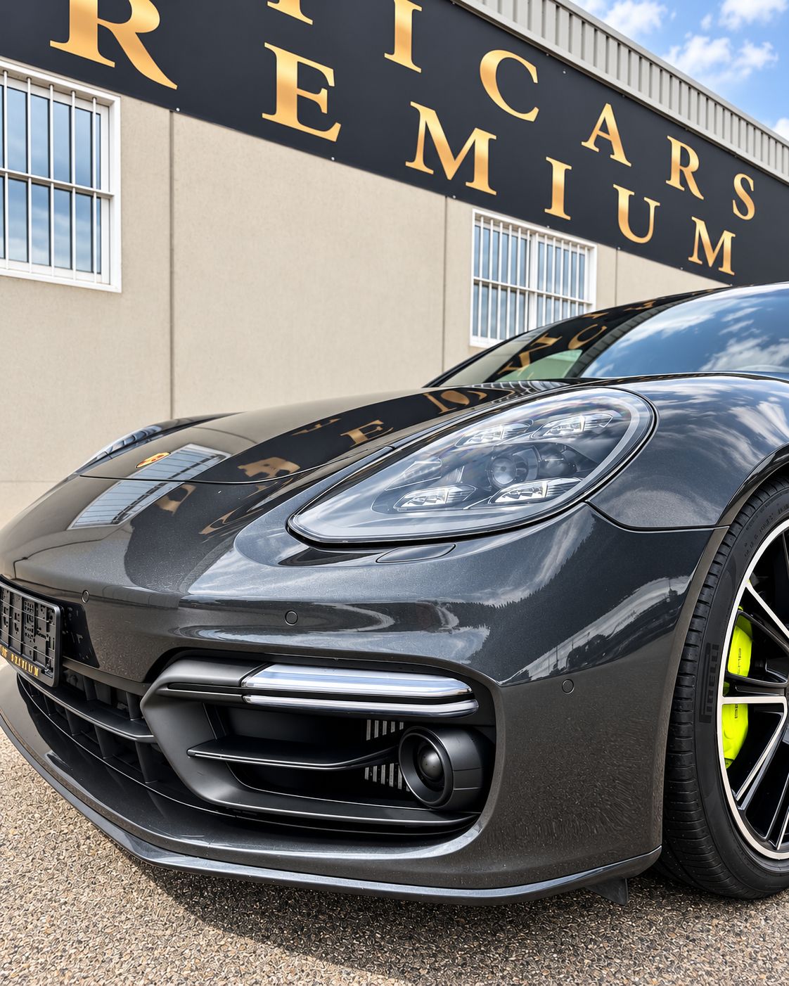 semicarsdspremium-porsche-panamera-turbo-s-e-hybrid-sport-turismo-frontal-faros-led
